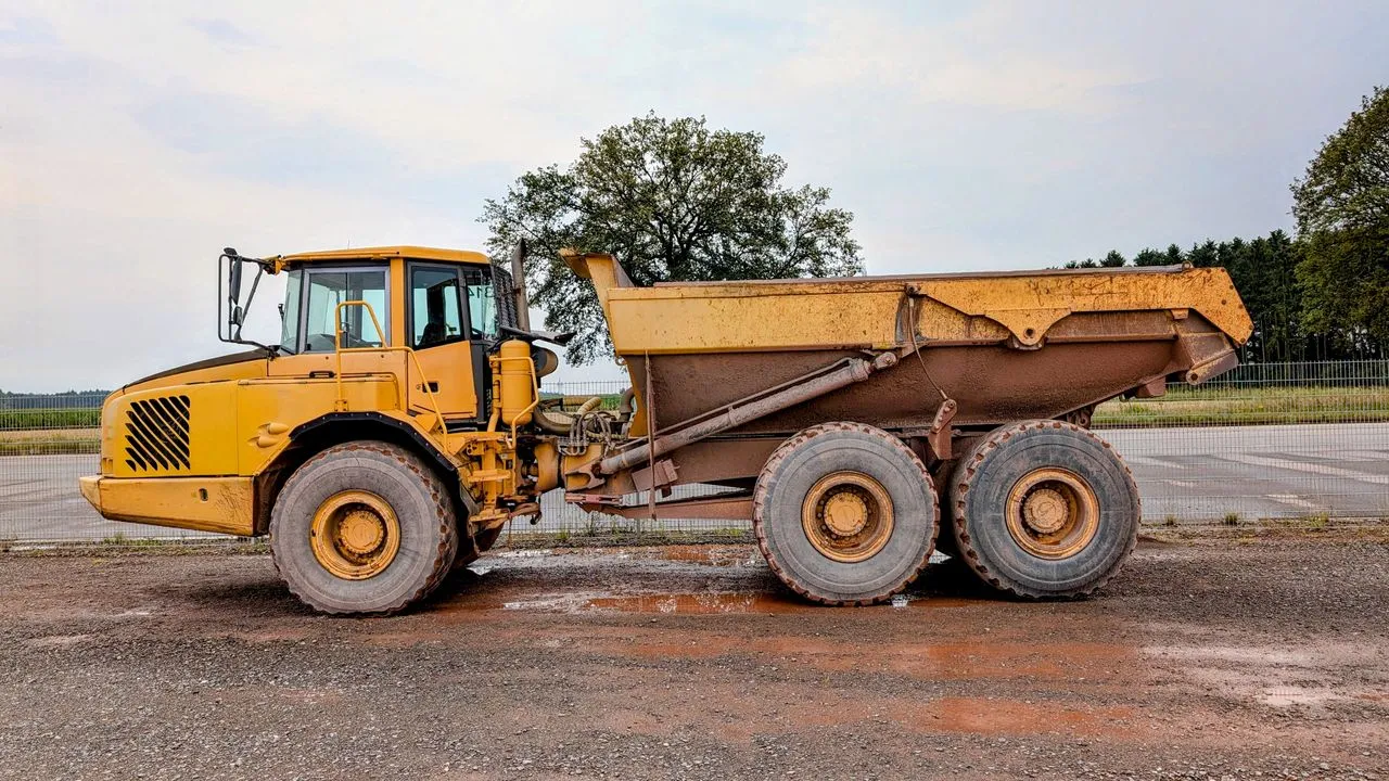 Location de dumper avec chauffeur — chantier en Île-de-France (1)