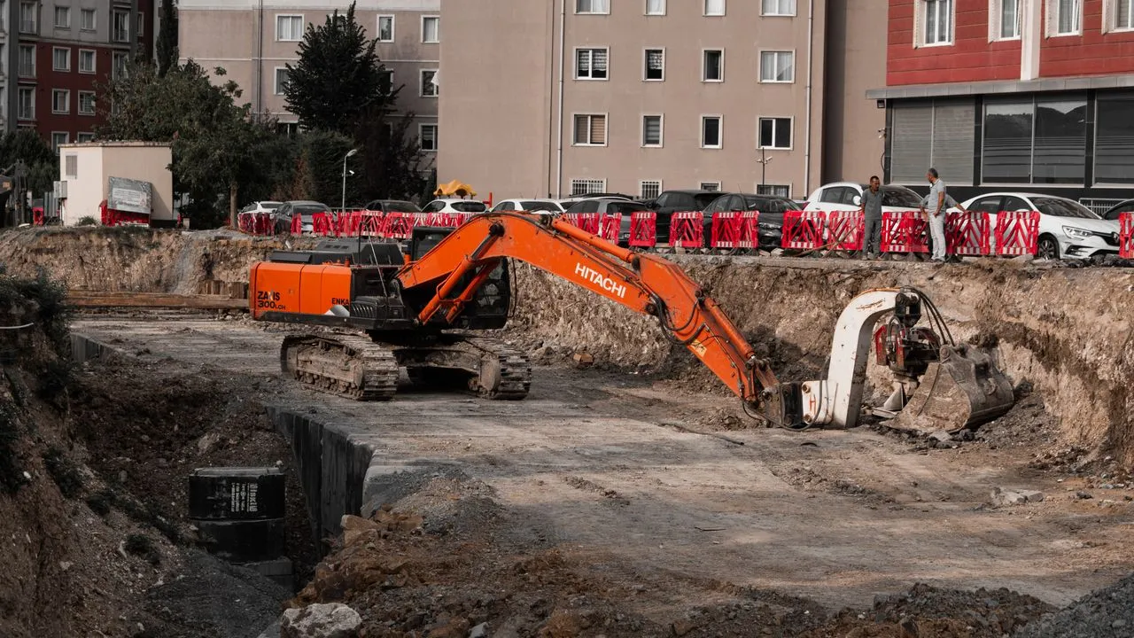 Creusement de piscine — chantier en Île-de-France (2)