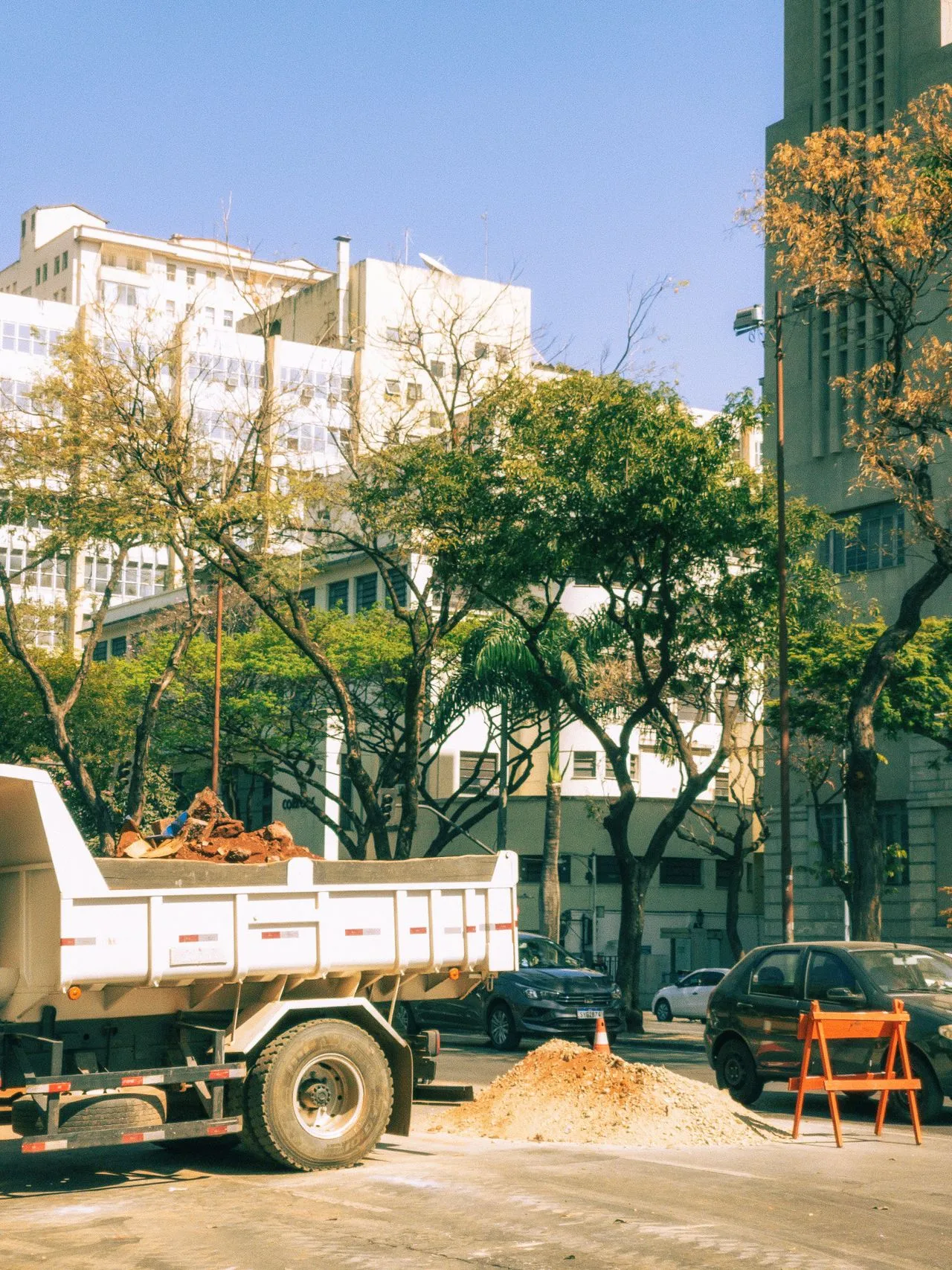 Location de dumper avec chauffeur — chantier en Île-de-France (3)
